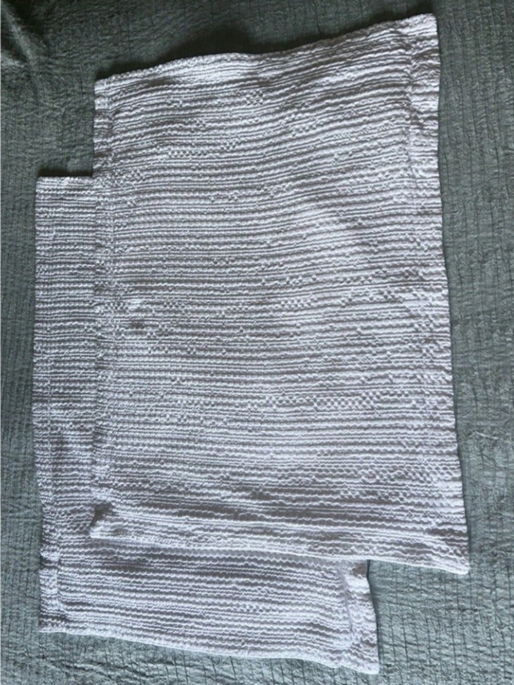Pottery Barn Standard Pillow Sham 20x27 White Waffle Textured Knit